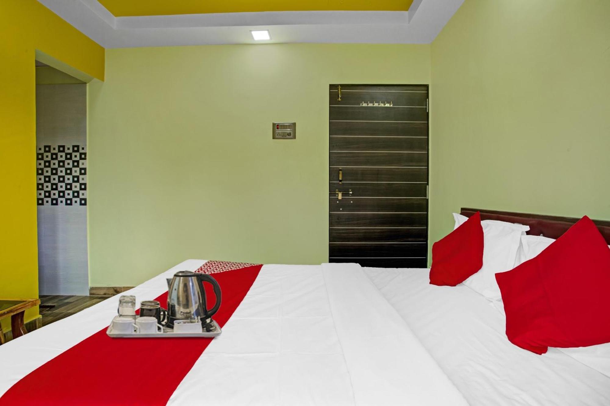 Hotel O Om Sai Residency Lodging And Boarding Taloje Bagian luar foto